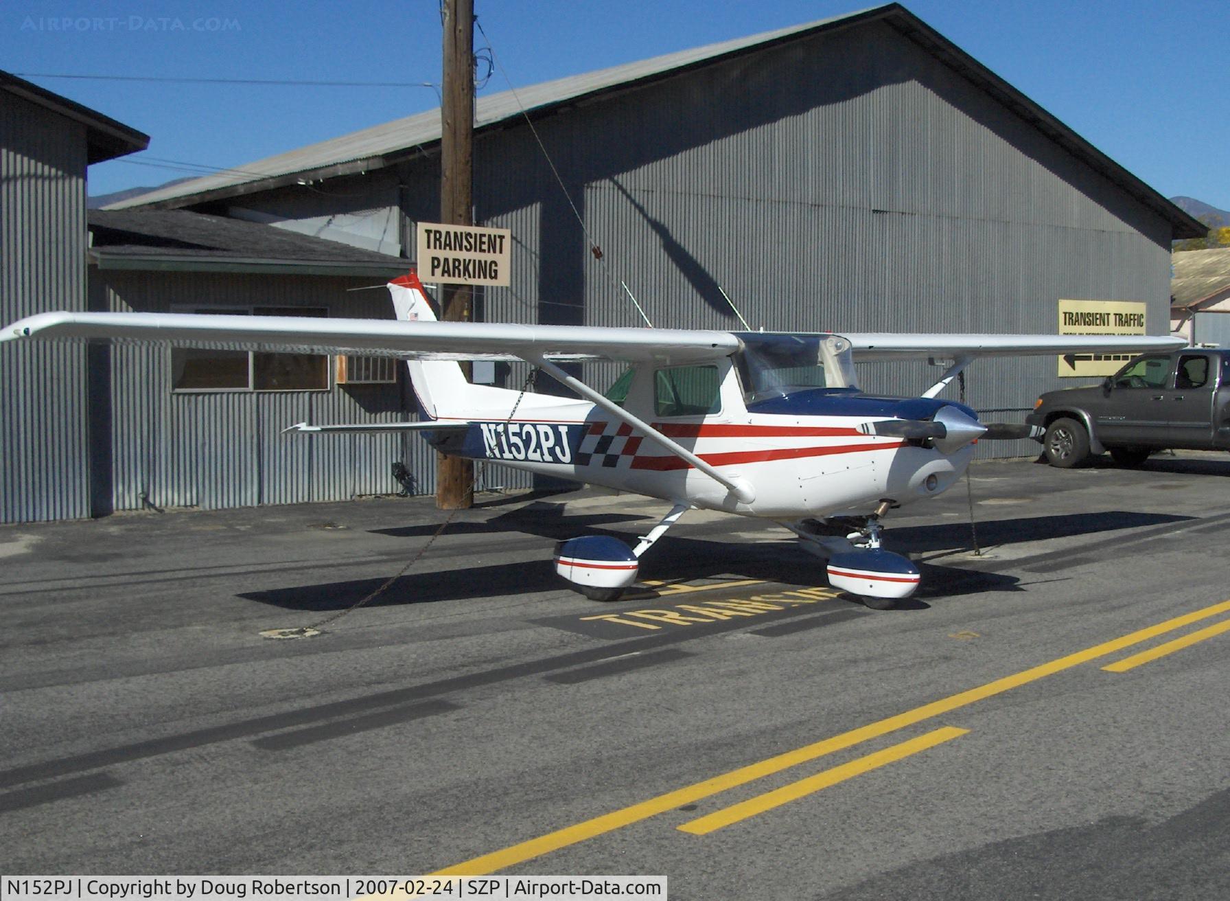 N152PJ, 1978 Cessna 152 C/N 15281624, 1978 Cessna 152 II, Lycoming O-235-L2C 110 hp, new superb paint scheme gives totally different appearance