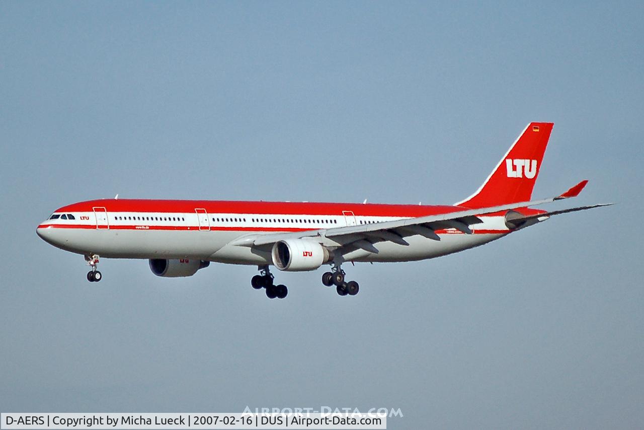 D-AERS, 1997 Airbus A330-322 C/N 171, On short finals