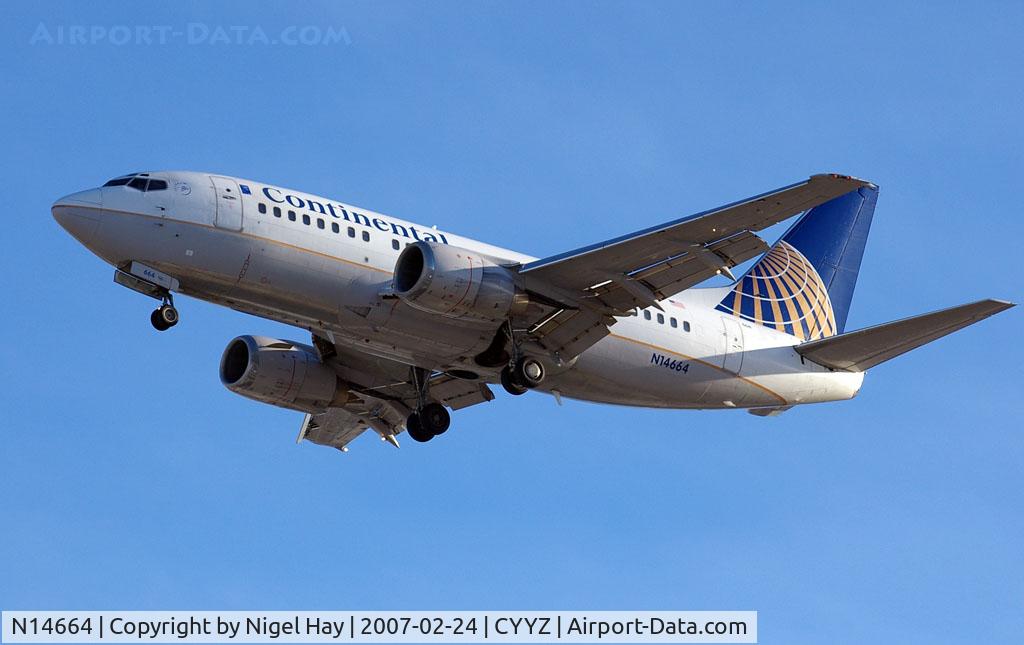N14664, 1998 Boeing 737-524 C/N 28925, 06L arrival