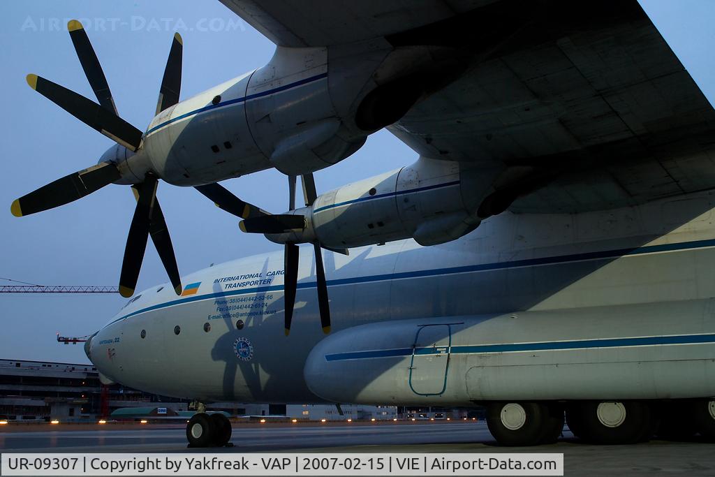 UR-09307, 1974 Antonov An-22A C/N 043481244, Antonov Airlines Antonov 22