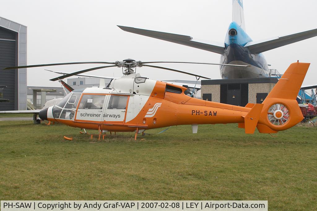 PH-SAW, Aérospatiale SA-365C-1 Dauphin 2 C/N 5053, Schreiner Airways SA-365