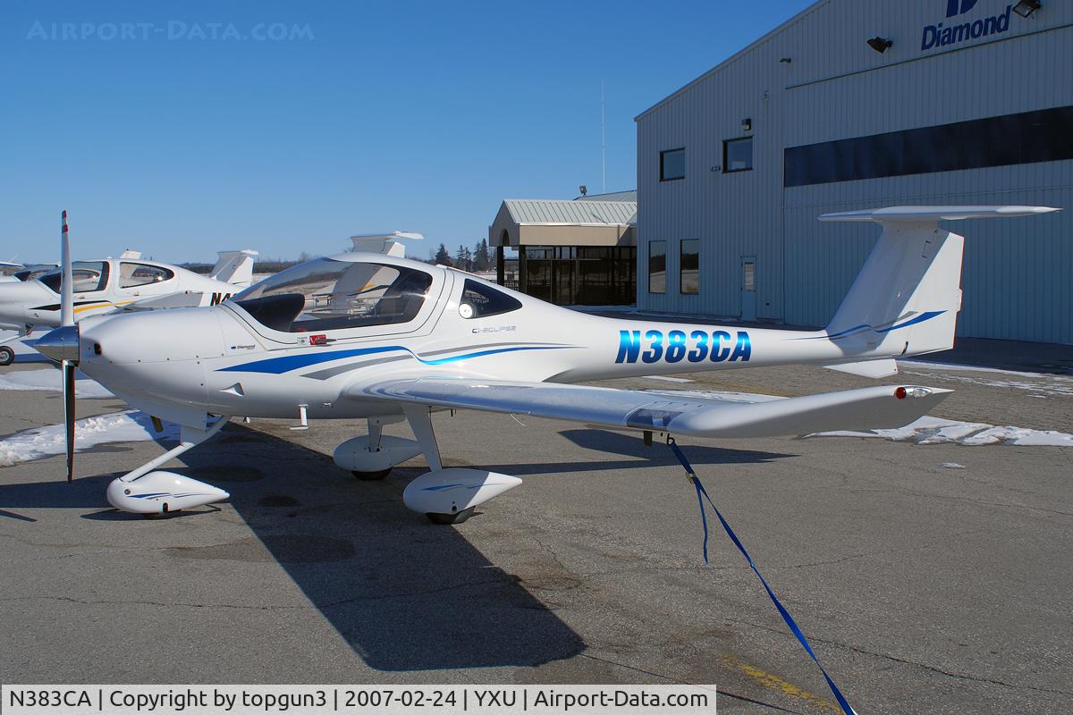 N383CA, 2007 Diamond DA-20C-1 Eclipse C/N C0413, Parked in front of Diamond Flight Centre