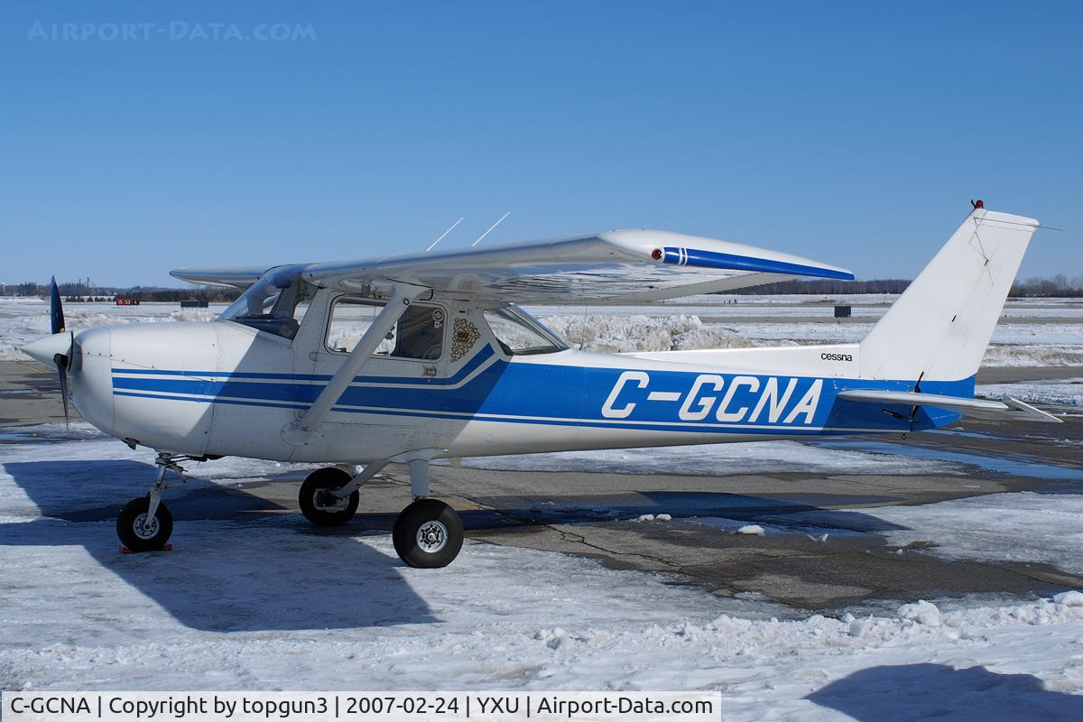 C-GCNA, 1974 Cessna 150M C/N 15075820, Parked in front of Katana Kafe.
