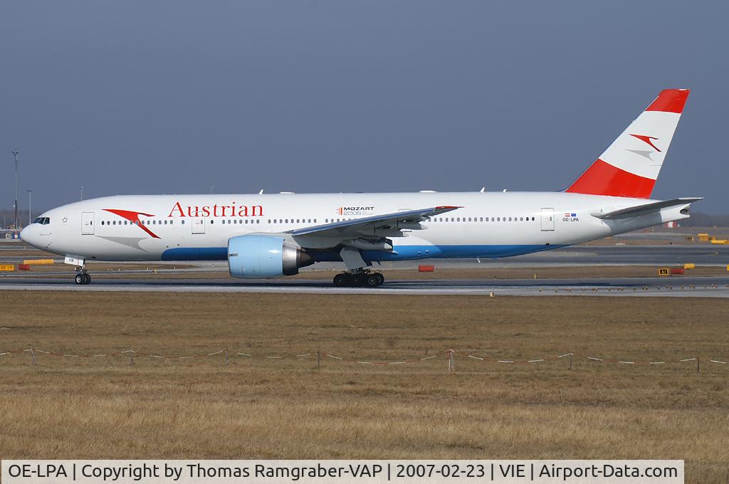 OE-LPA, 1997 Boeing 777-2Z9/ER C/N 28698, Austrian Airlines Boeing 777-200
