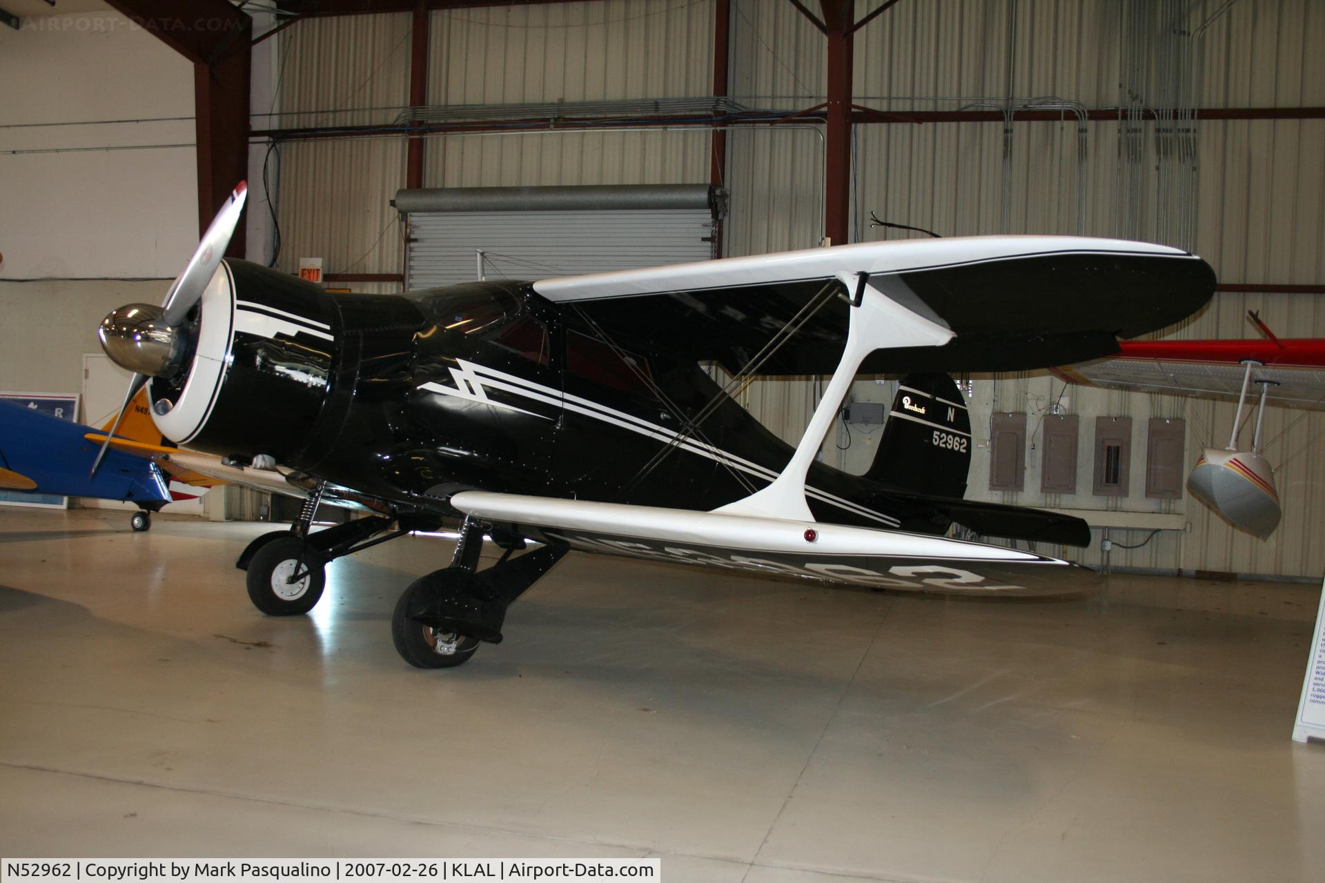 N52962, 1944 Beech D17S Staggerwing C/N 6880, Beech D17S