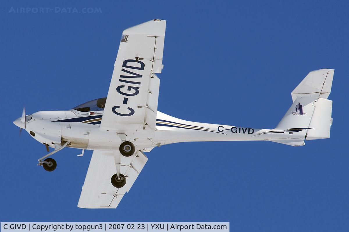 C-GIVD, 2001 Diamond DA-20C-1 Eclipse C/N C0140, Short final for RWY33.