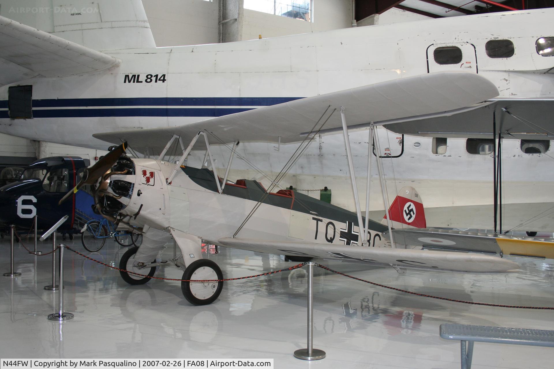 N44FW, Focke-Wulf Fw-44J Stieglitz C/N 138, Focke Wulf FW-44
