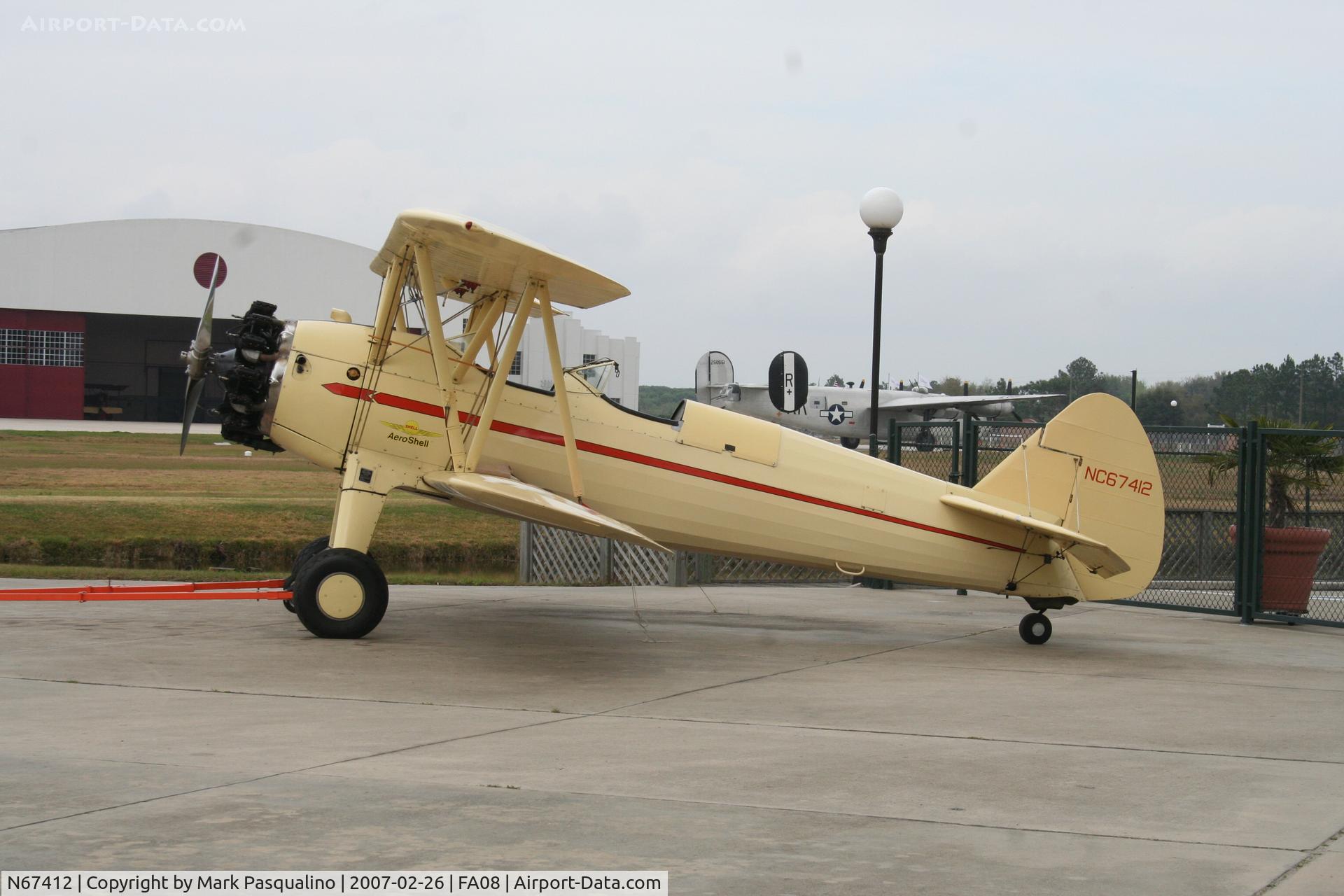 N67412, 1942 Boeing A75N1(PT17) C/N 75-3401, Stearman