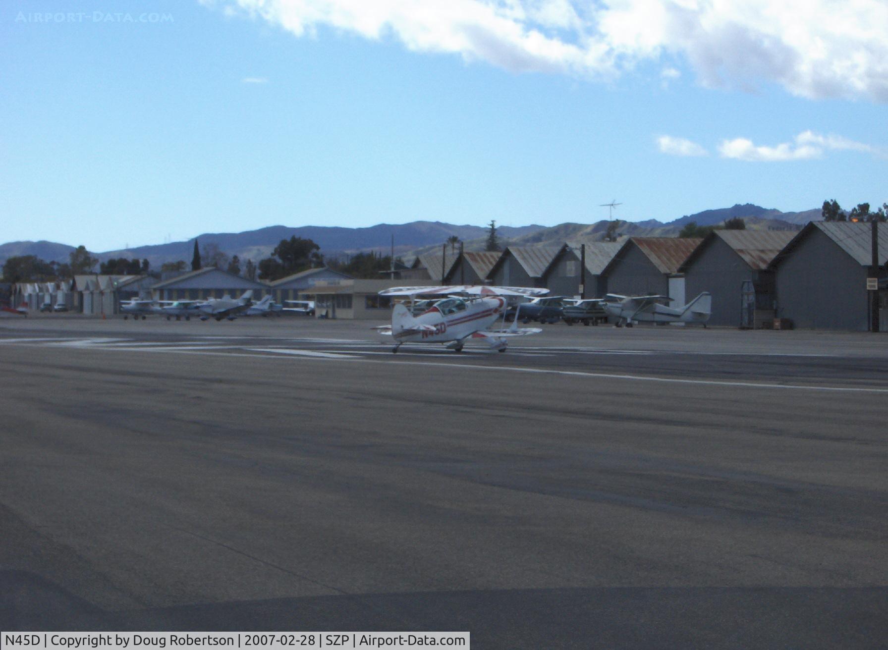 N45D, 1995 Aviat Pitts S-2B Special C/N 5332, 1995 Aviat PITTS S-2B, Lycoming AEIO-540, taxi