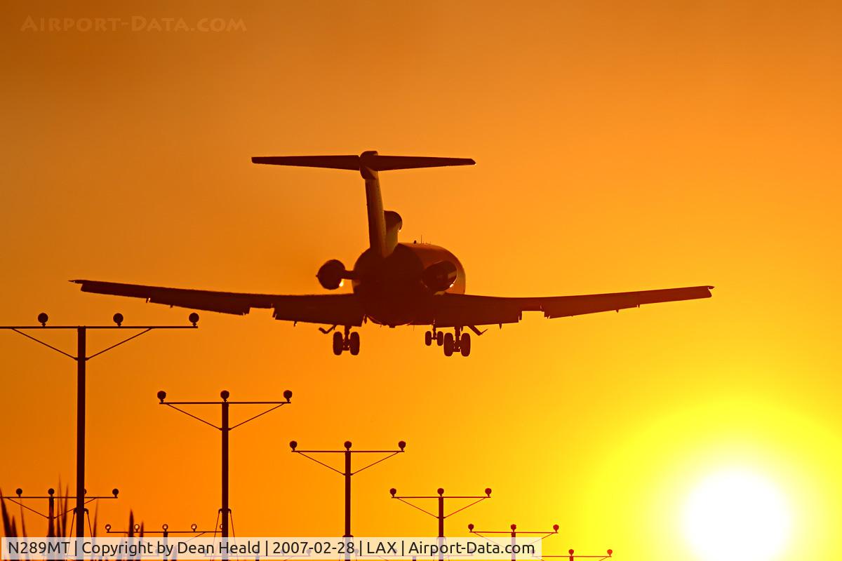 N289MT, 1981 Boeing 727-223 C/N 22467, Raytheon 727 testbed aircraft 