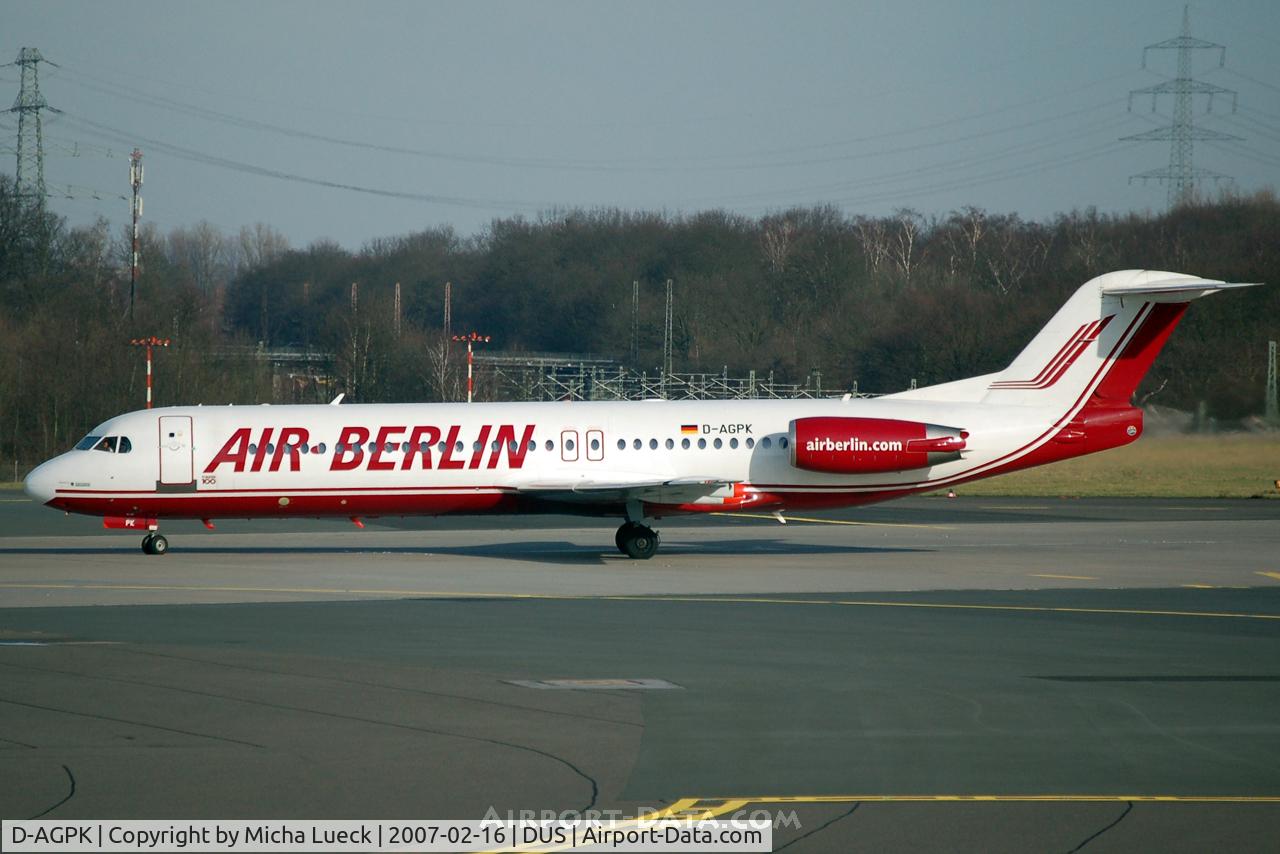 D-AGPK, 1990 Fokker 100 (F-28-0100) C/N 11313, Turning on the the runway for take off