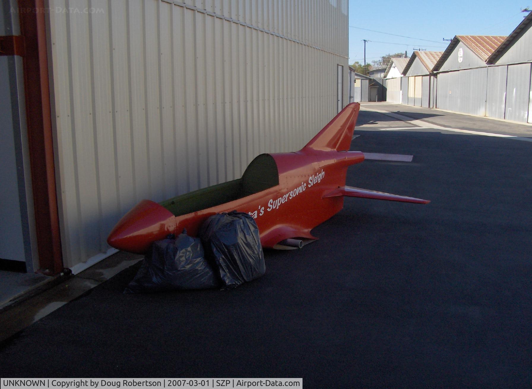 UNKNOWN, , Bede BD-5J MICRO jet, Microturbo TRS 18 202 lb. st., 'Santa's Supersonic Sleigh', disassembled