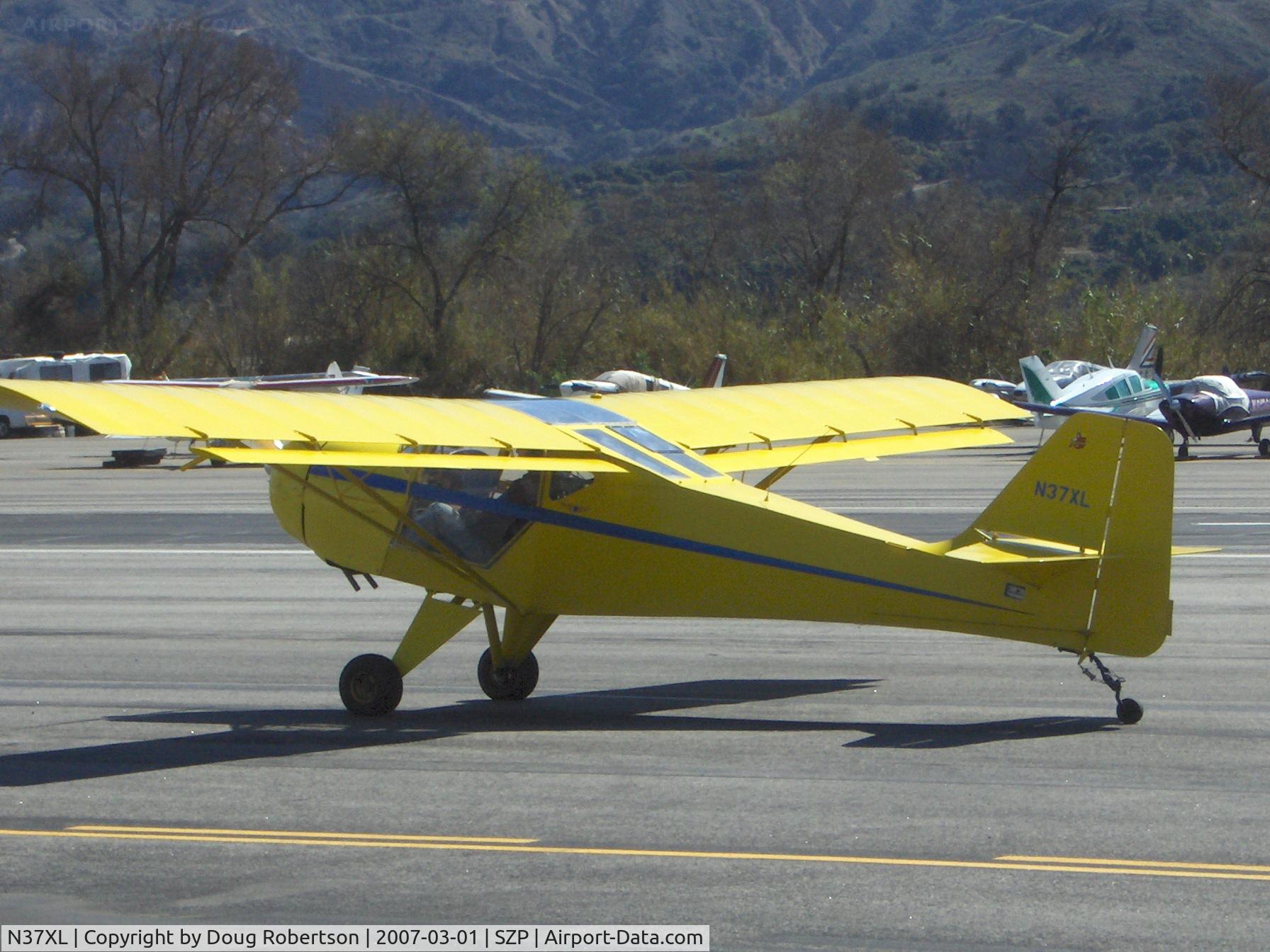 N37XL, 1997 Skystar Kitfox XL C/N BCX002, 1997 Beckett KITFOX XL. Rotax 912 100 Hp, taxi after landing Rwy 22