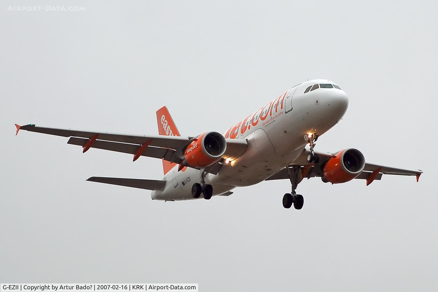 G-EZII, 2005 Airbus A319-111 C/N 2471, EasyJet