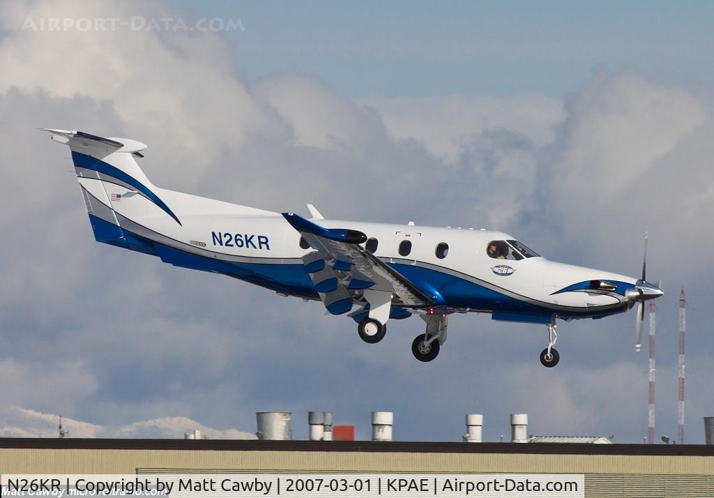 N26KR, 2006 Pilatus PC-12/47 C/N 764, Landing at Paine Field