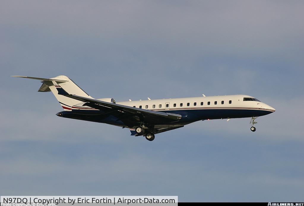 N97DQ, 2001 Bombardier BD-700-1A10 Global Express C/N 9095, Dominican Republic presidential aircraft
