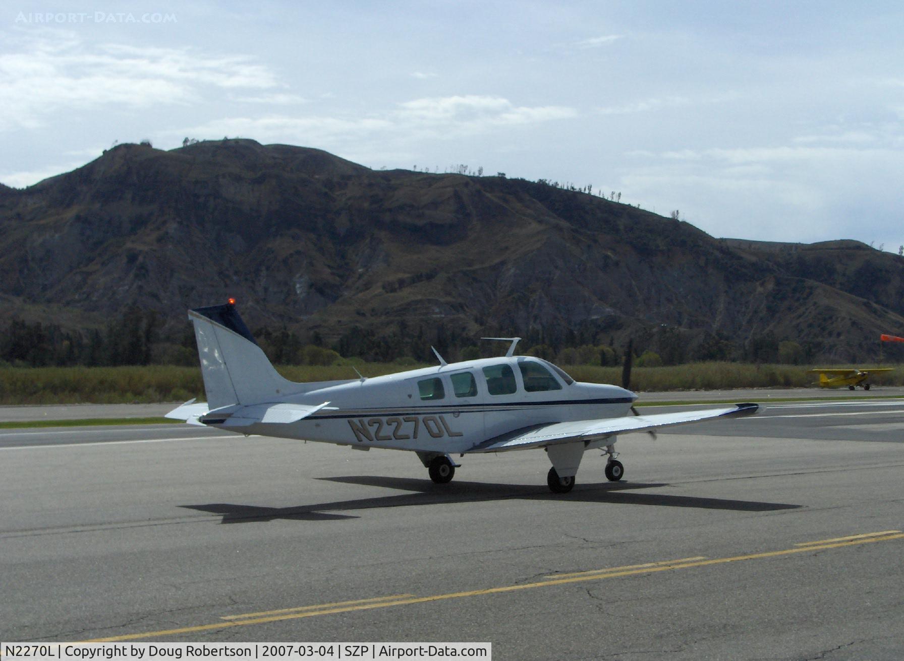 N2270L, 1976 Beech A36 Bonanza 36 C/N E-922, 1976 Beech A36 BONANZA, Continental IO-520 285 Hp, taxi to Rwy 04