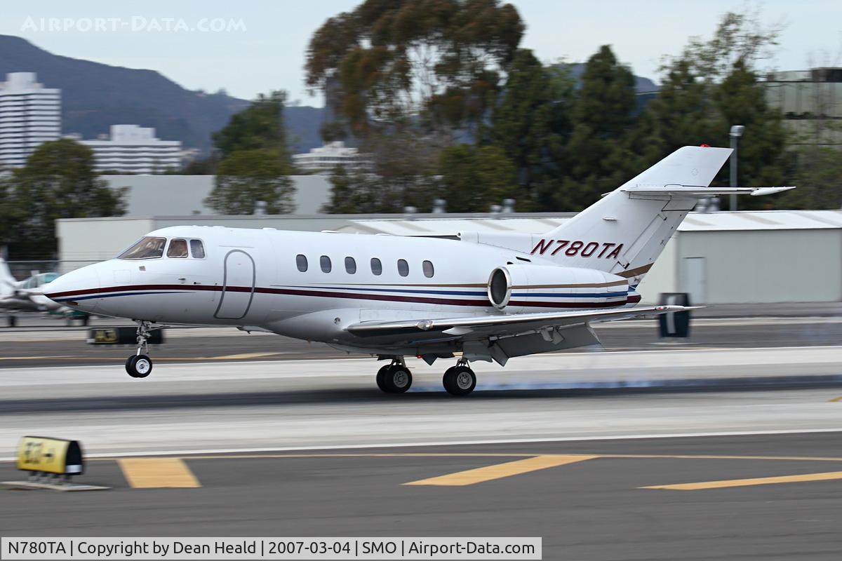 N780TA, 1999 Raytheon Hawker 800XP C/N 258437, Flight Options 1999 Raytheon Hawker 800XP N780TA from Aspen Pitkin Co Sardy Field (KASE) touching down on RWY 21.