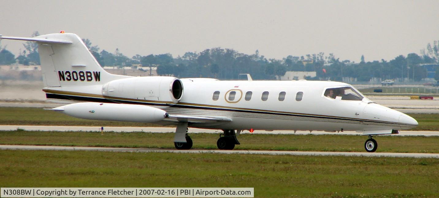 N308BW, 1981 Gates Learjet 35A C/N 438, Learjet 35A