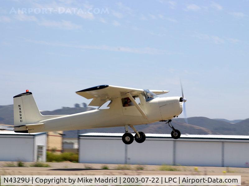 N4329U, 1964 Cessna 150D C/N 15060329, Landing