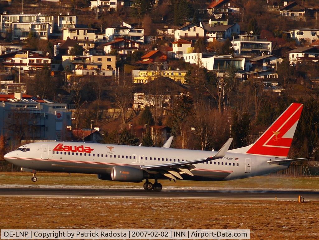 OE-LNP, 2002 Boeing 737-8Z9 C/N 30420, Arrival in INN at RWY 26 close to sunset