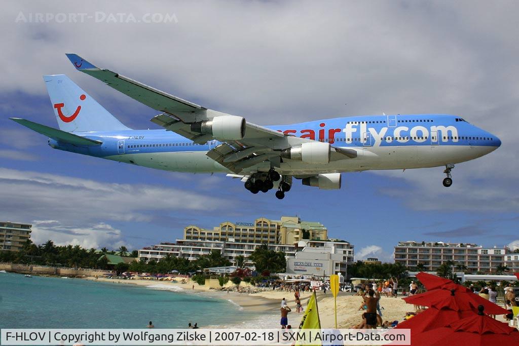 F-HLOV, 1992 Boeing 747-422 C/N 25379, visitor