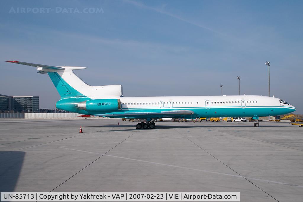 UN-85713, 1991 Tupolev Tu-154M C/N 91A889, Berkut Air Tupolev 154