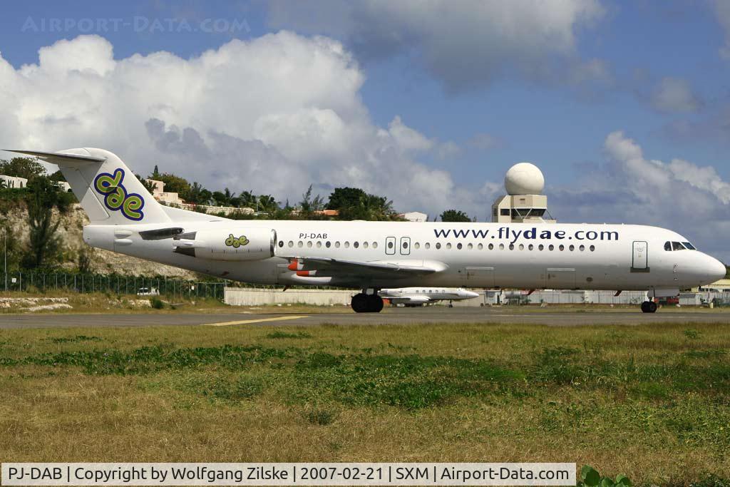 PJ-DAB, 1991 Fokker 100 (F-28-0100) C/N 11331, ex-FlyDBA