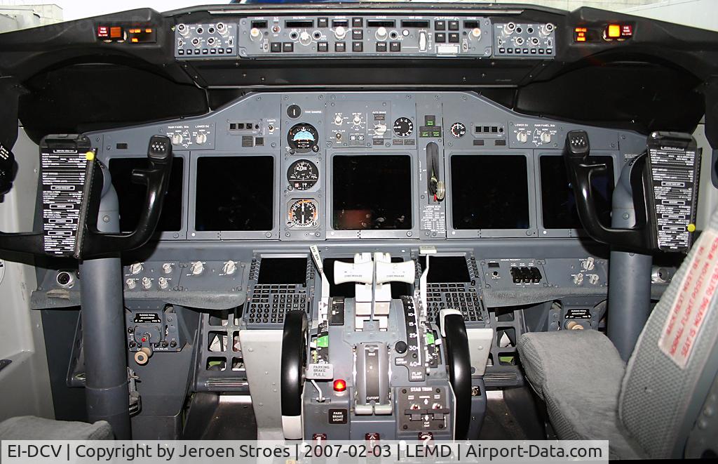 EI-DCV, 2004 Boeing 737-8AS C/N 33814, >
