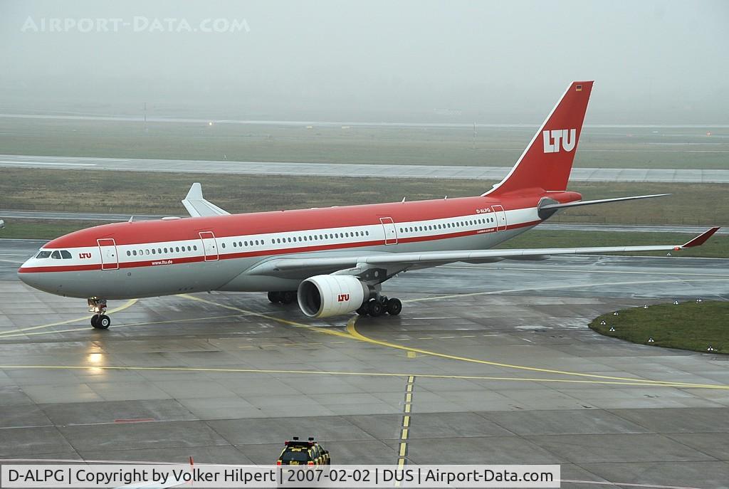 D-ALPG, 2002 Airbus A330-223 C/N 493, Airbus A330-223