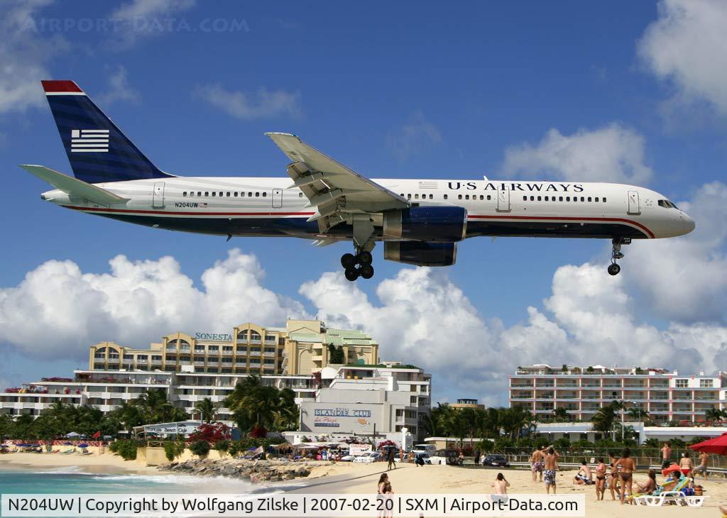 N204UW, 2000 Boeing 757-23N C/N 30886, visitor