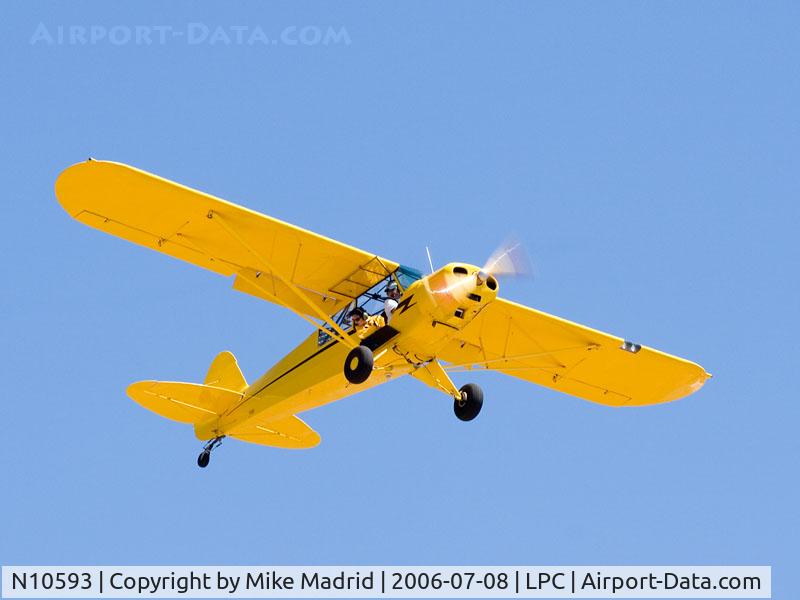 N10593, 1958 Piper L-21A C/N 18-893, Cub Fly In Lompoc Calif 2006
