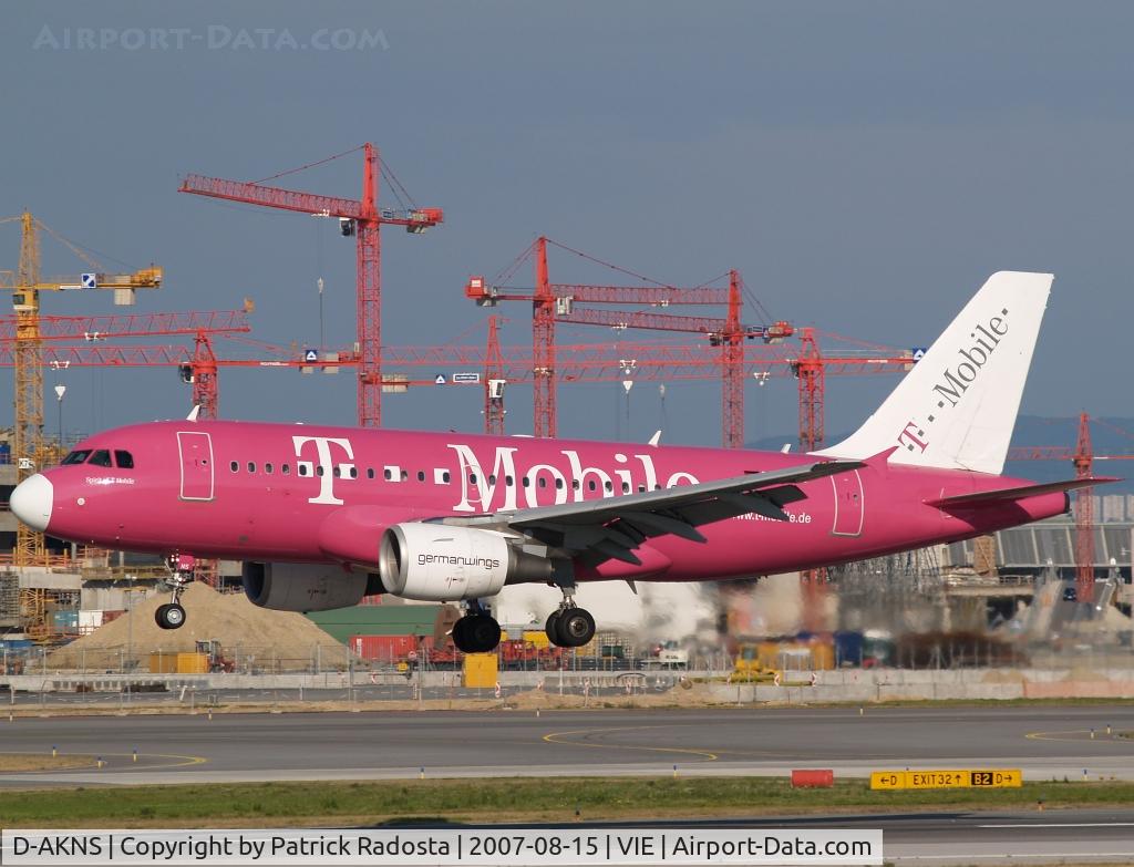 D-AKNS, 2000 Airbus A319-112 C/N 1277, Approaching RW 16