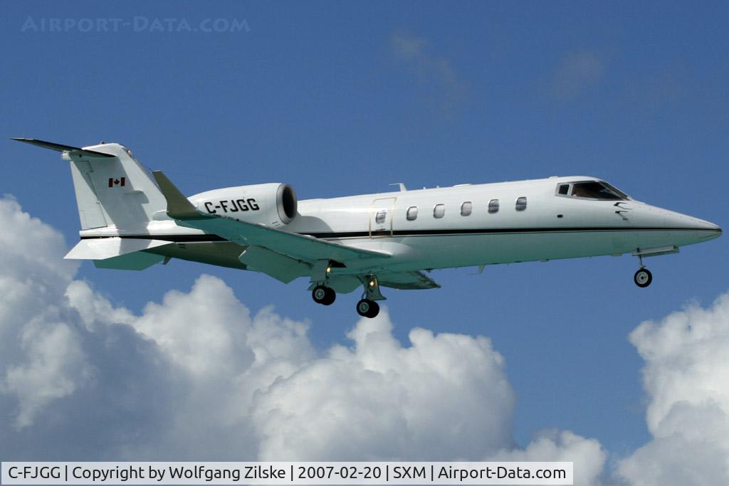 C-FJGG, 1994 Learjet 60 C/N 60-038, visitor