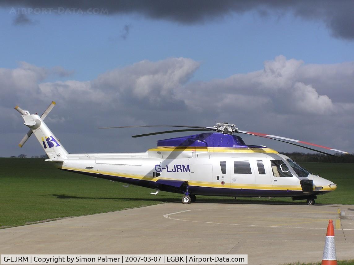 G-LJRM, 1995 Sikorsky S-76C C/N 760426, Sikorsky S-76 visiting Sywell