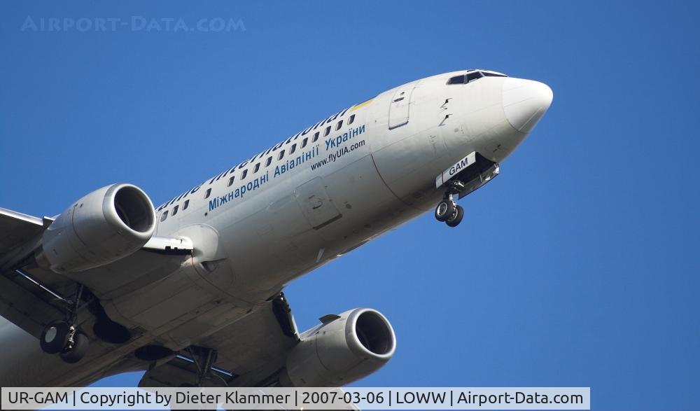 UR-GAM, Boeing 737-4Y0 C/N 25190/2256, Ukraine International