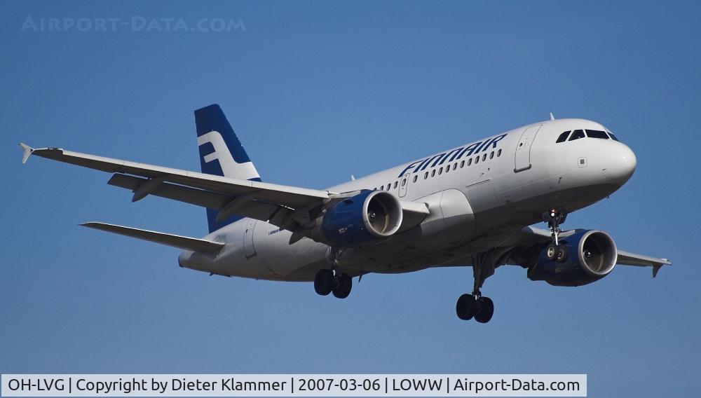 OH-LVG, 2003 Airbus A319-112 C/N 1916, Finale for rwy11