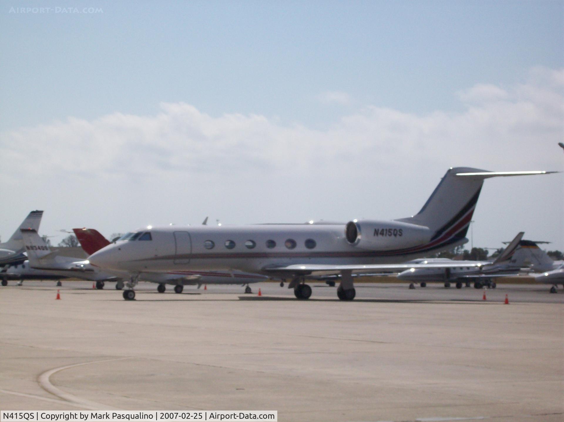 N415QS, 2005 Gulfstream Aerospace GIV-X (G450) C/N 4014, GIV-X