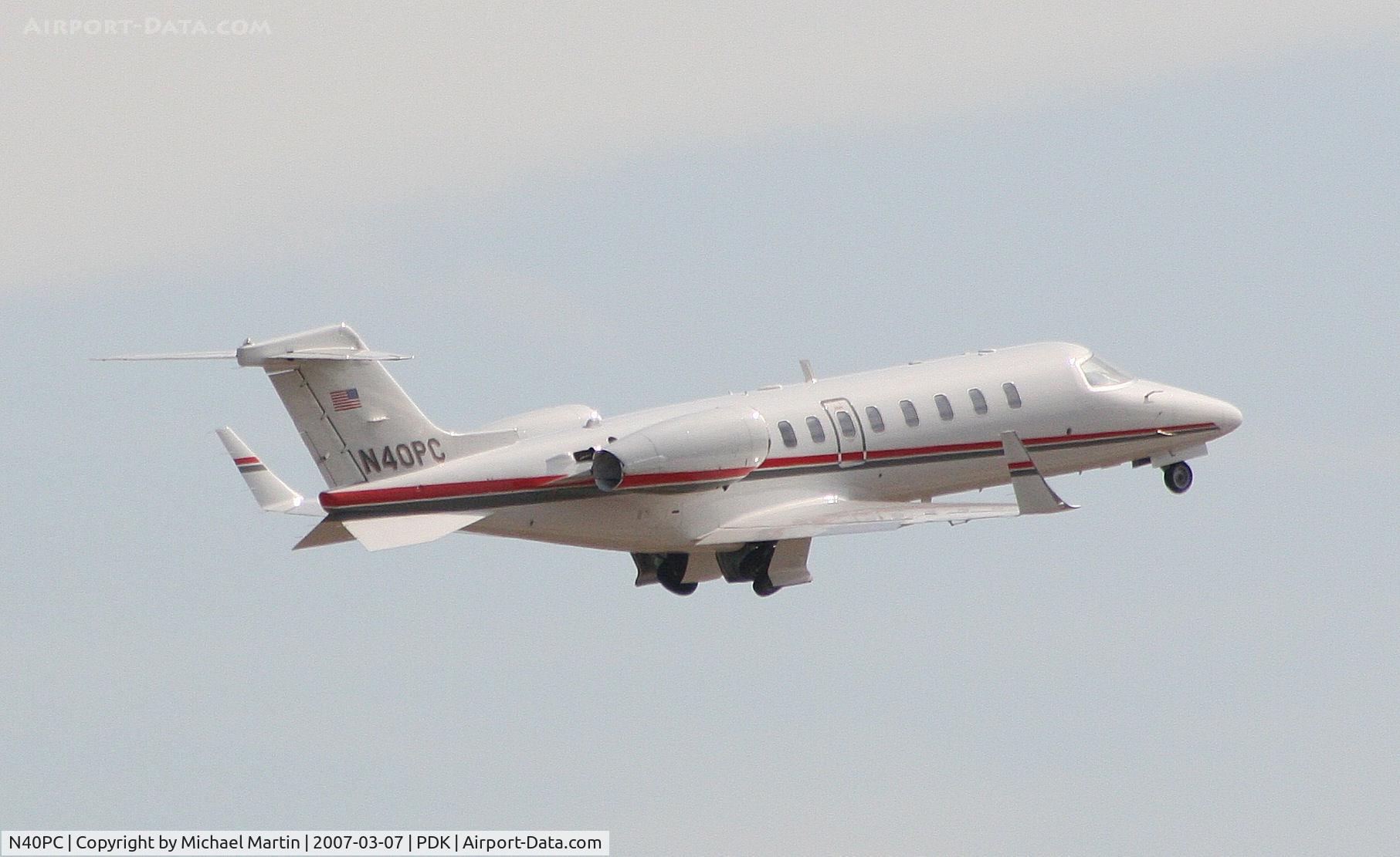 N40PC, 2004 Learjet 45 C/N 259, Departing PDK for parts unknown!