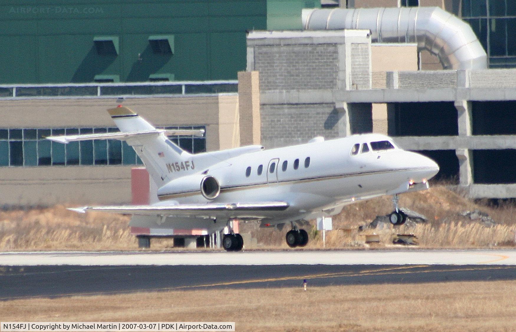 N154FJ, 1980 British Aerospace HS.125-700A C/N 257110/NA0271, Landing Runway 20L