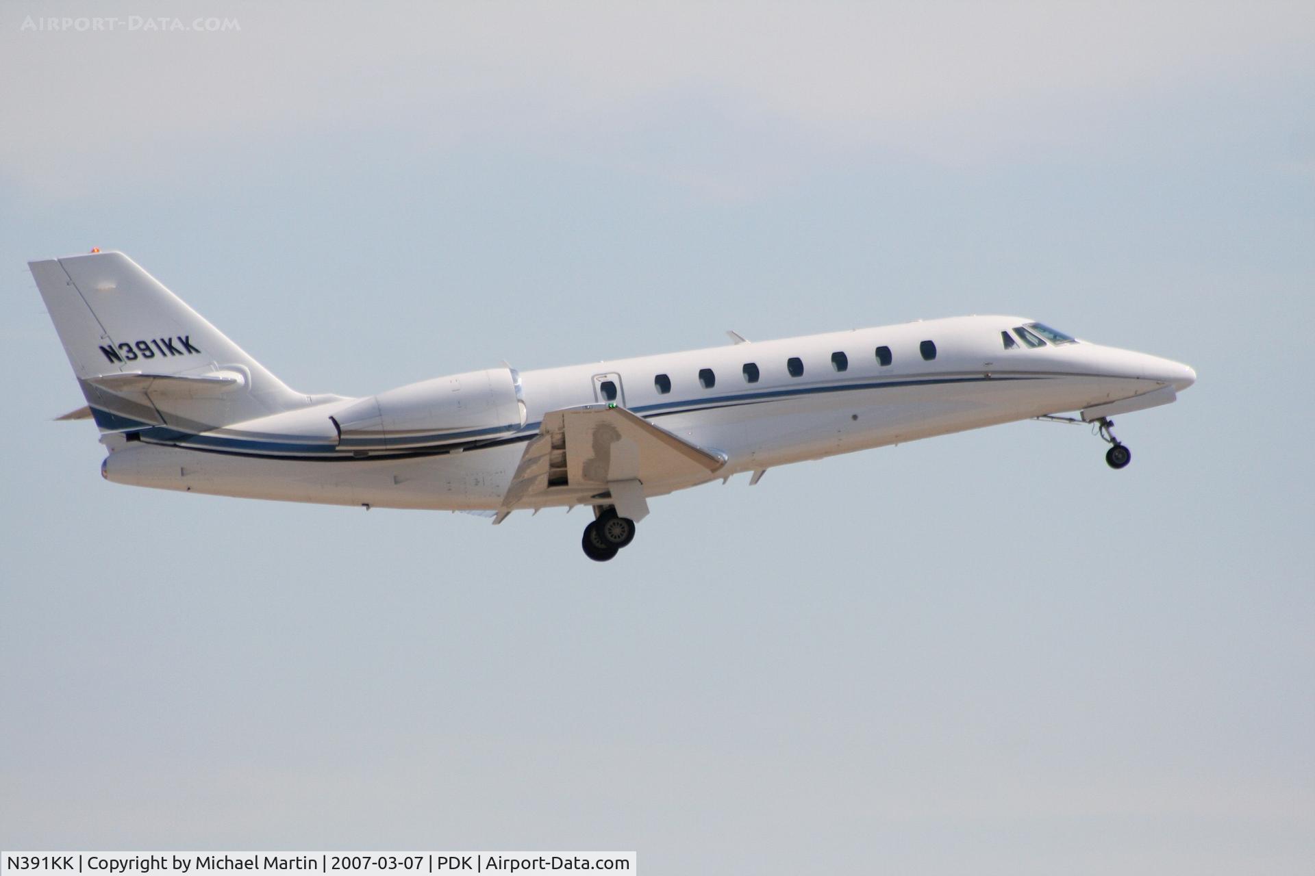 N391KK, 2006 Cessna 680 Citation Sovereign C/N 680-0074, Departing PDK enroute to PTK