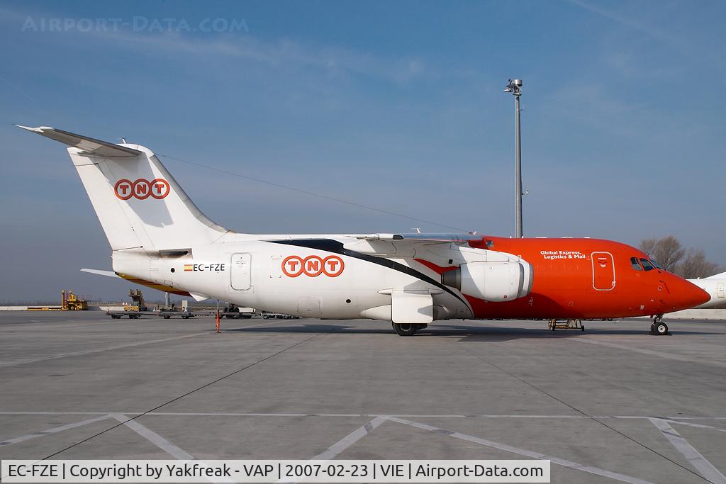 EC-FZE, 1988 British Aerospace BAe.146-200QT Quiet Trader C/N E2105, TNT Bae 146
