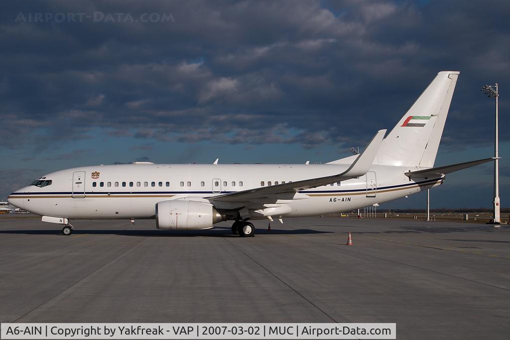 A6-AIN, 1999 Boeing 737-7Z5 BBJ C/N 29268, UAE Government Boeing 737-700