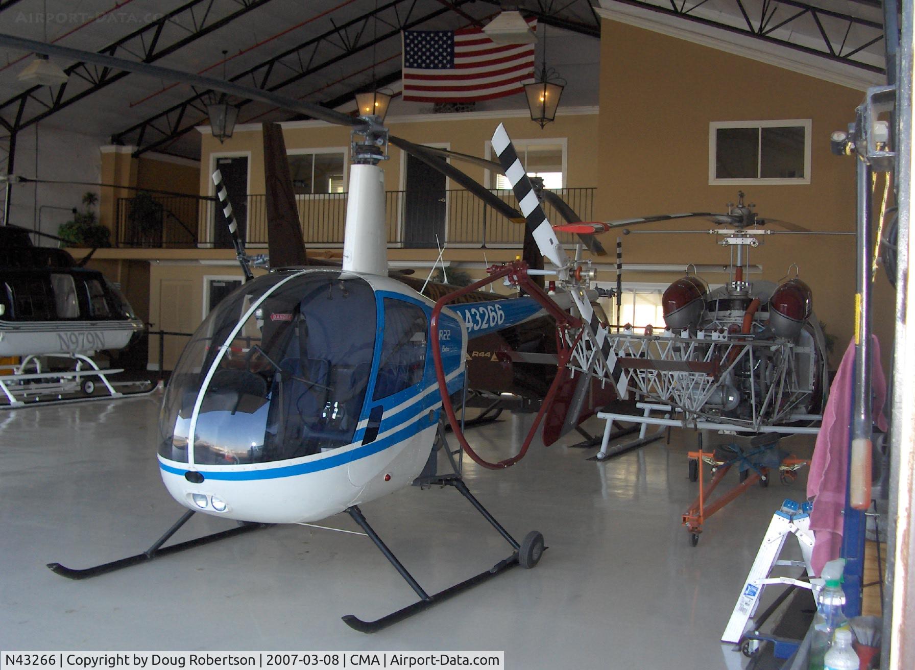 N43266, 1990 Robinson R22 Beta C/N 1268, 1990 Robinson R22 BETA, Lycoming O-320-BC, in Orbic's spotless deluxe hangar