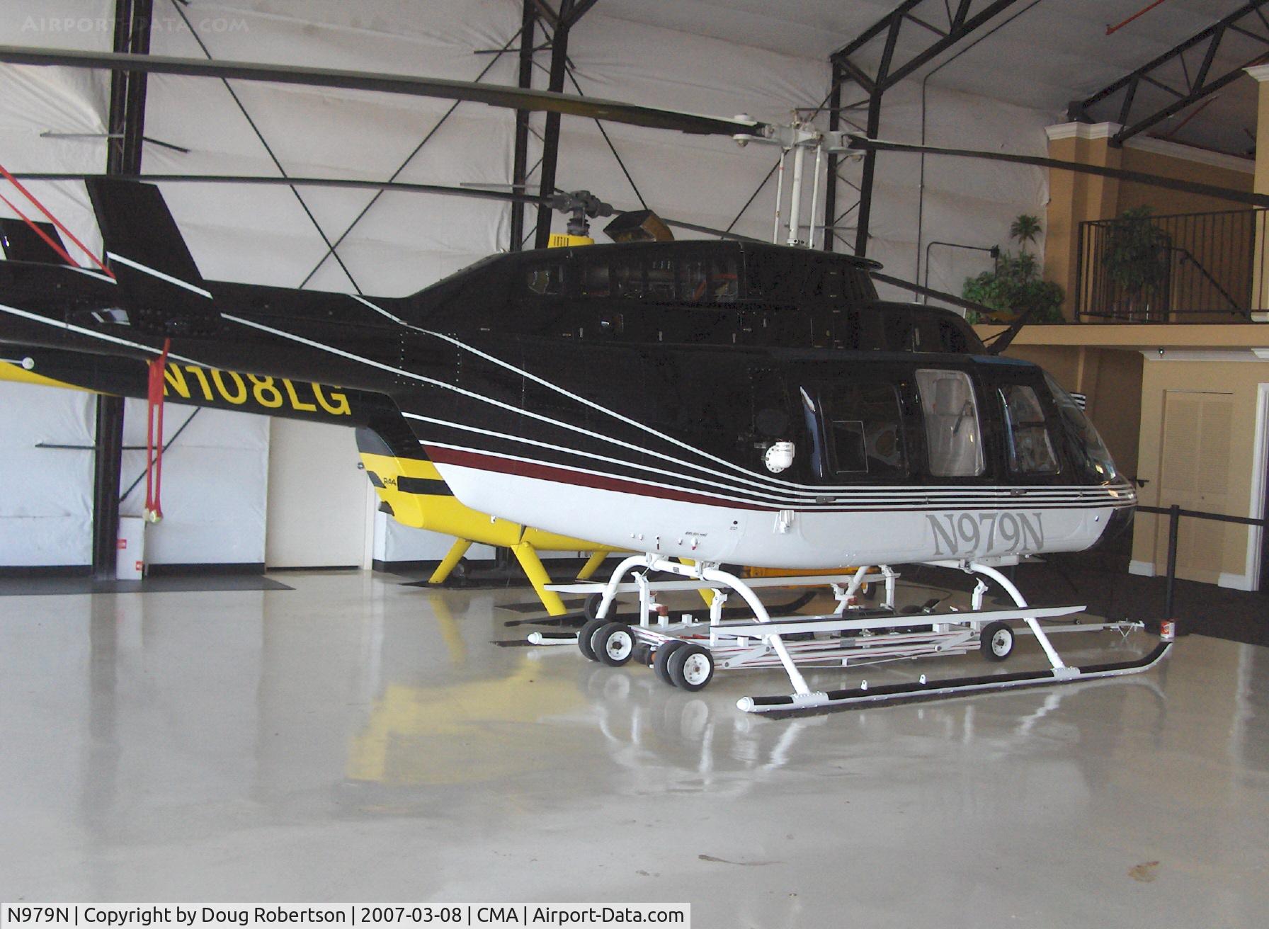N979N, 1983 Bell 206L-1 LongRanger II C/N 45777, 1983 Bell Textron 206L-1 LONGRANGER II, Allison 250-C28 Turbo-shaft 500 shp, up to 7 seats, in Orbic's deluxe executive hangar