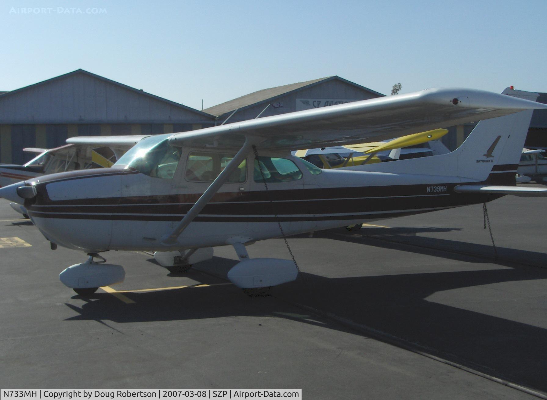N733MH, Cessna 172N C/N 17268394, 1977 Cessna 172N SKYHAWK II, Lycoming O-320-H2AD 160 Hp, deregistered