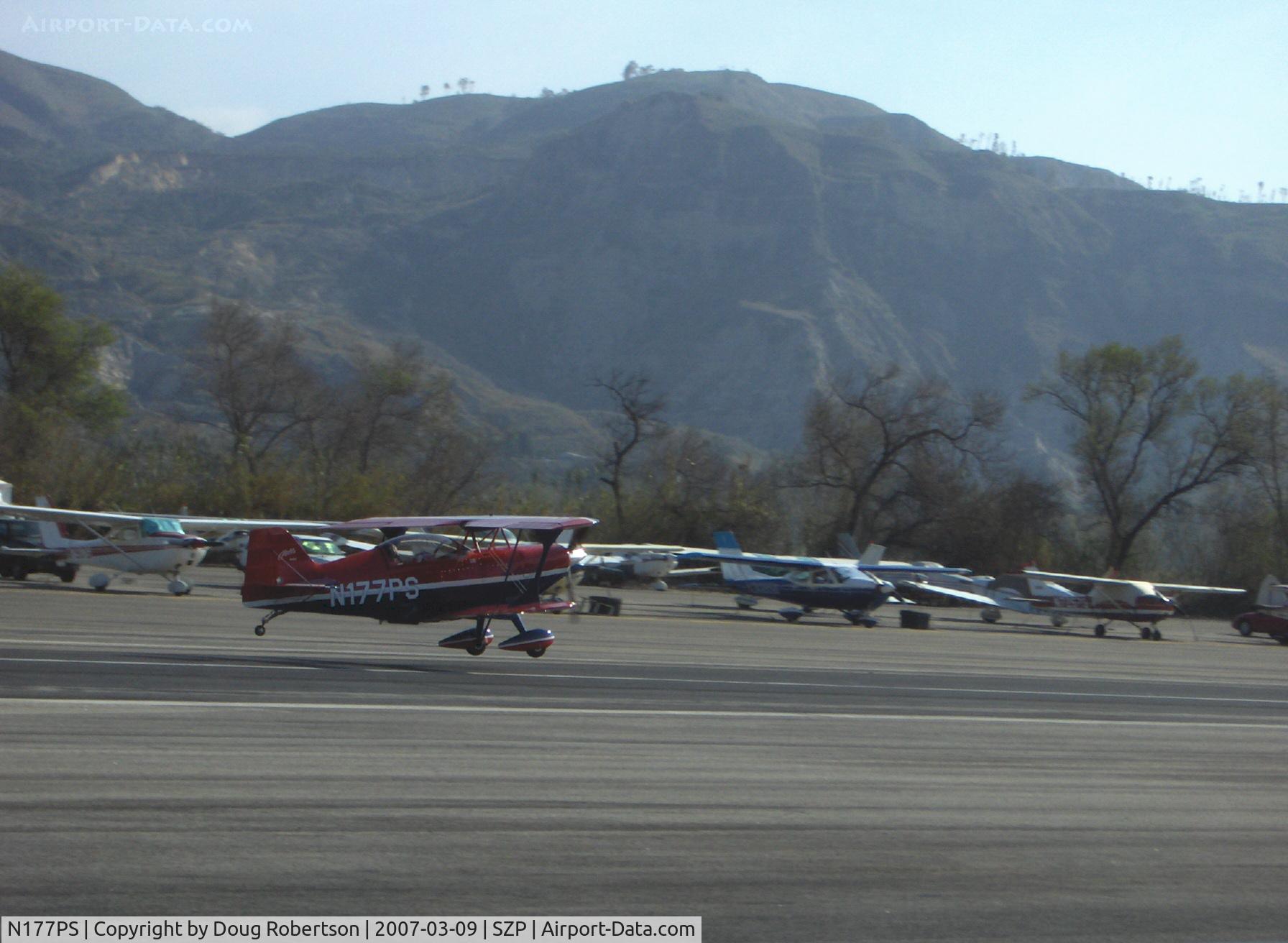 N177PS, 2000 Aviat Pitts S-2C Special C/N 6038, 2000 Aviat PITTS S-2C, Lycoming AEIO-540, landing Rwy 22