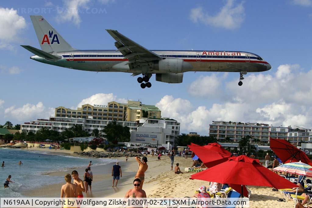 N619AA, 1990 Boeing 757-223 C/N 24577, visitor
