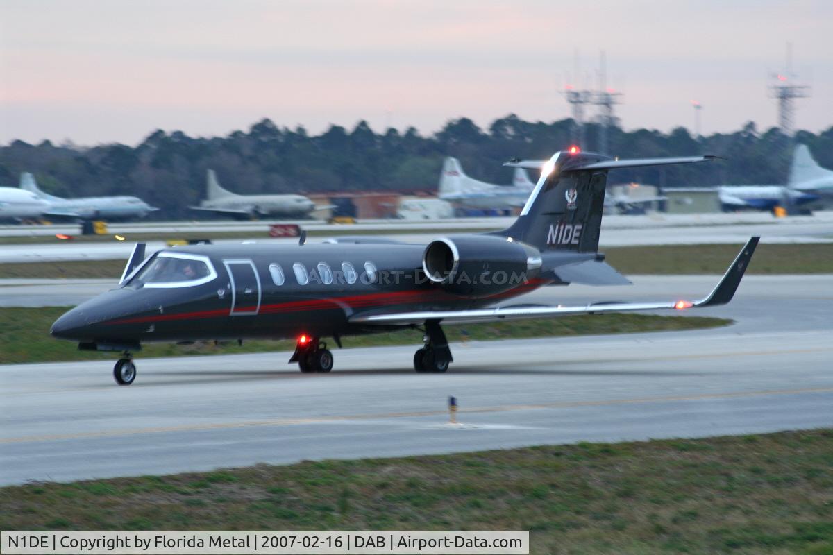 N1DE, 1990 Learjet 31 C/N 016, Teresa Earnhart's plane