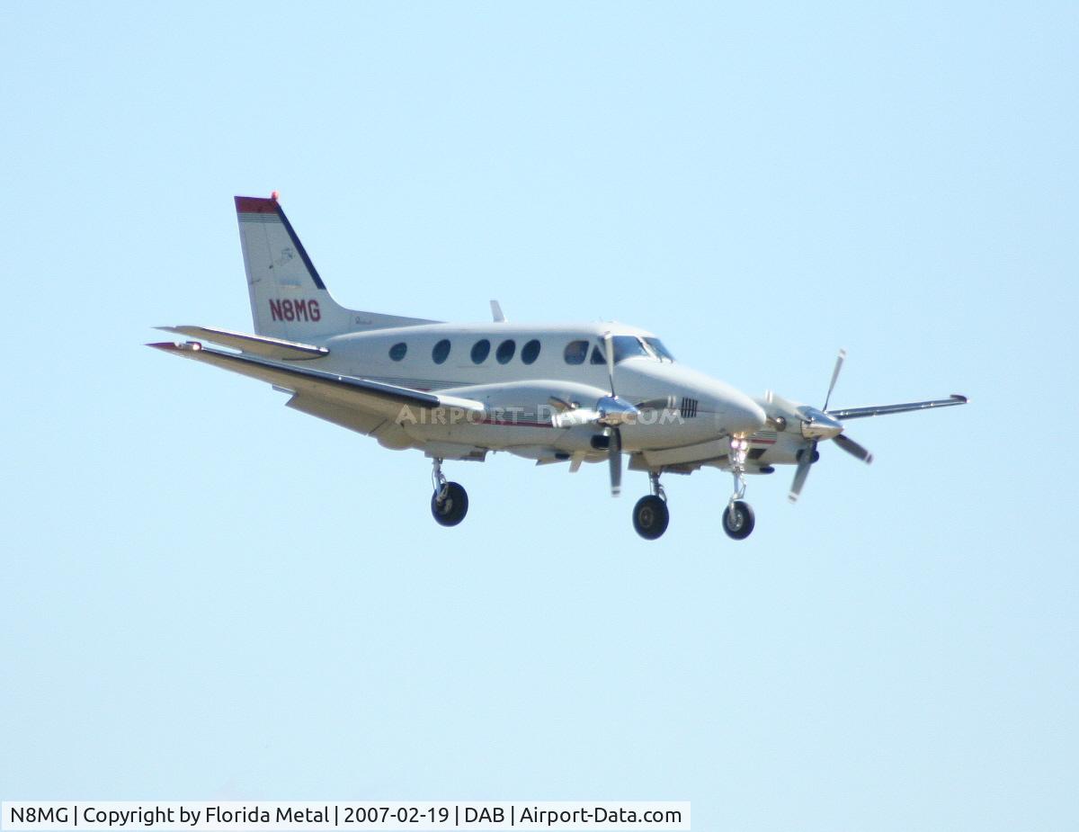 N8MG, 1978 Beech C90 King Air C/N LJ-747, Beech 90